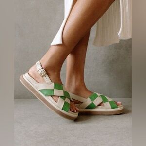Alohas Marshmallow Scacchi Sandals Platform Leather Checkered Green Size 41 EUC